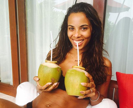 Rochelle Humes no makeup holiday