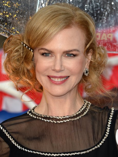 nicole kidman with a short bob