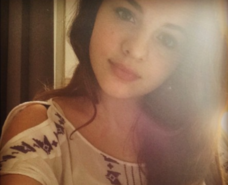 Fan lookalikes Selena Gomez