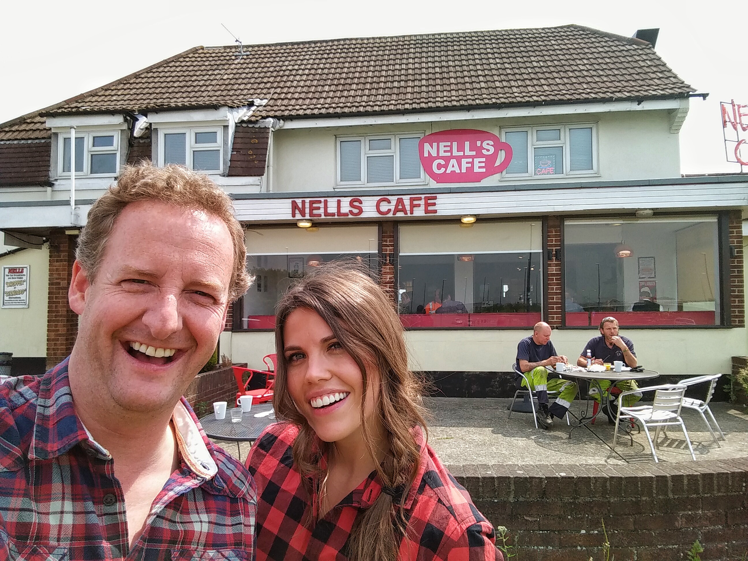 James &  Becky A - Z Selfie N