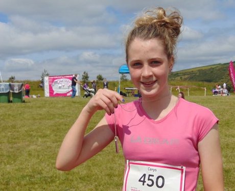 Race For Life Llanelli 2015: Medals and finishers!