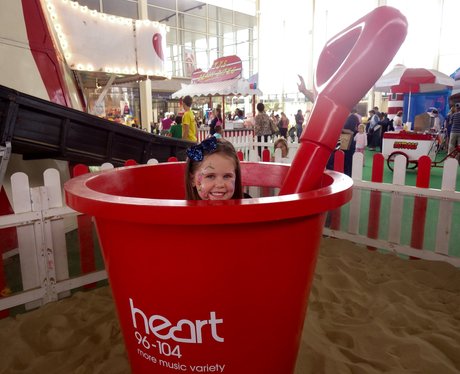 Centre:mk Summer Beach - 25th July 2015