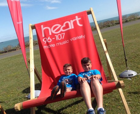 Heart Angels: Margate Race For Life - Giant Deckch