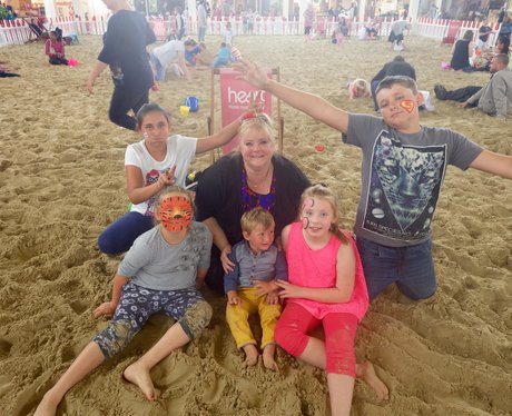 Centre:mk Summer Beach - 12th August 2015