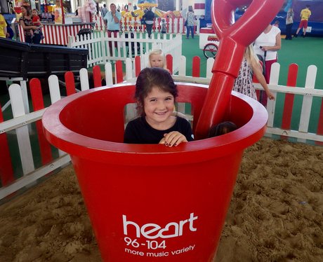 Centre:mk Summer Beach - 12th August 2015