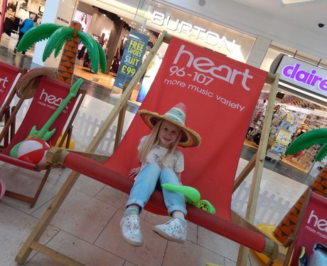 Heart Angels: Giant Deckchair - Bluewater (14th Au
