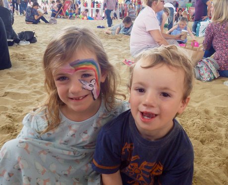 Centre:mk Summer Beach - 20th August 2015