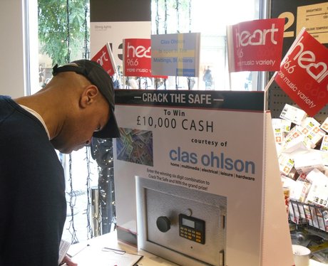 Crack the Safe at Clas Ohlson