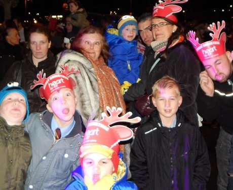 Heart Angels: Bluewater Christmas Light Switch On