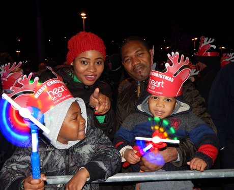 Heart Angels: Bluewater Christmas Light Switch On