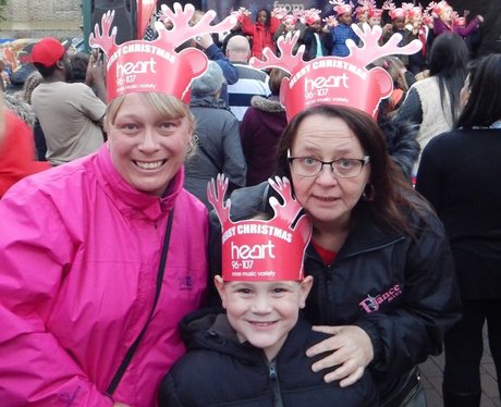 Heart Angels: Chatham Christmas Light Switch On (1