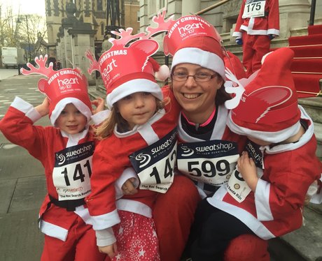 Heart At The Reading Santa Run