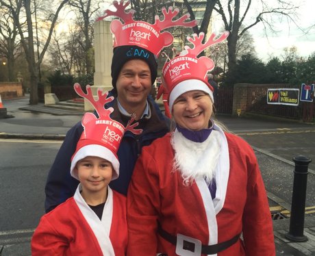 Heart At The Reading Santa Run