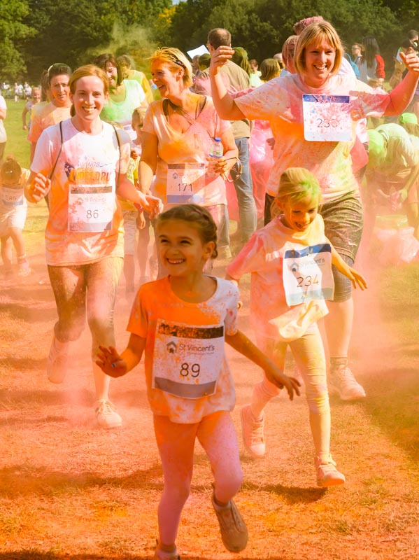 the-colour-fun-run-heart-bristol-somerset