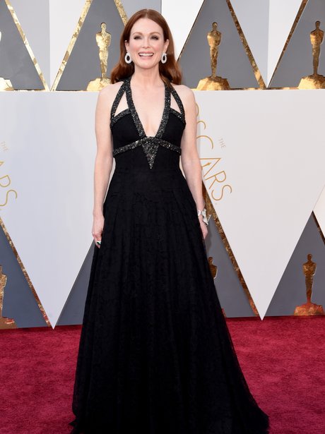 Julianne Moore at the Oscars 2016