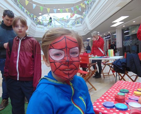 Heart Angels: Mothers Day in the Galleries(05.03.1