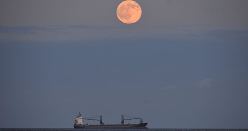 Strawberry Moon over Whitley Bay