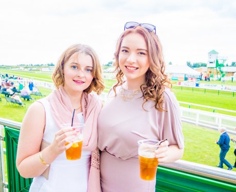 Great Yarmouth Racecourse Ladies Night 2016