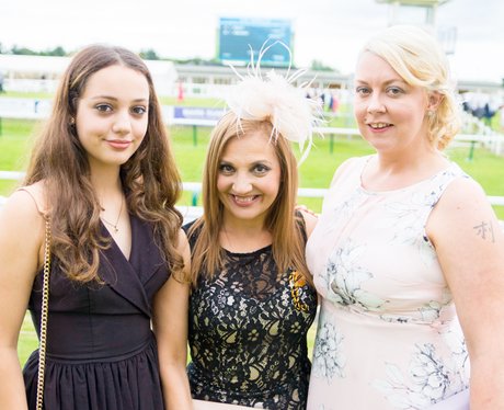Great Yarmouth Racecourse Ladies Night 2016
