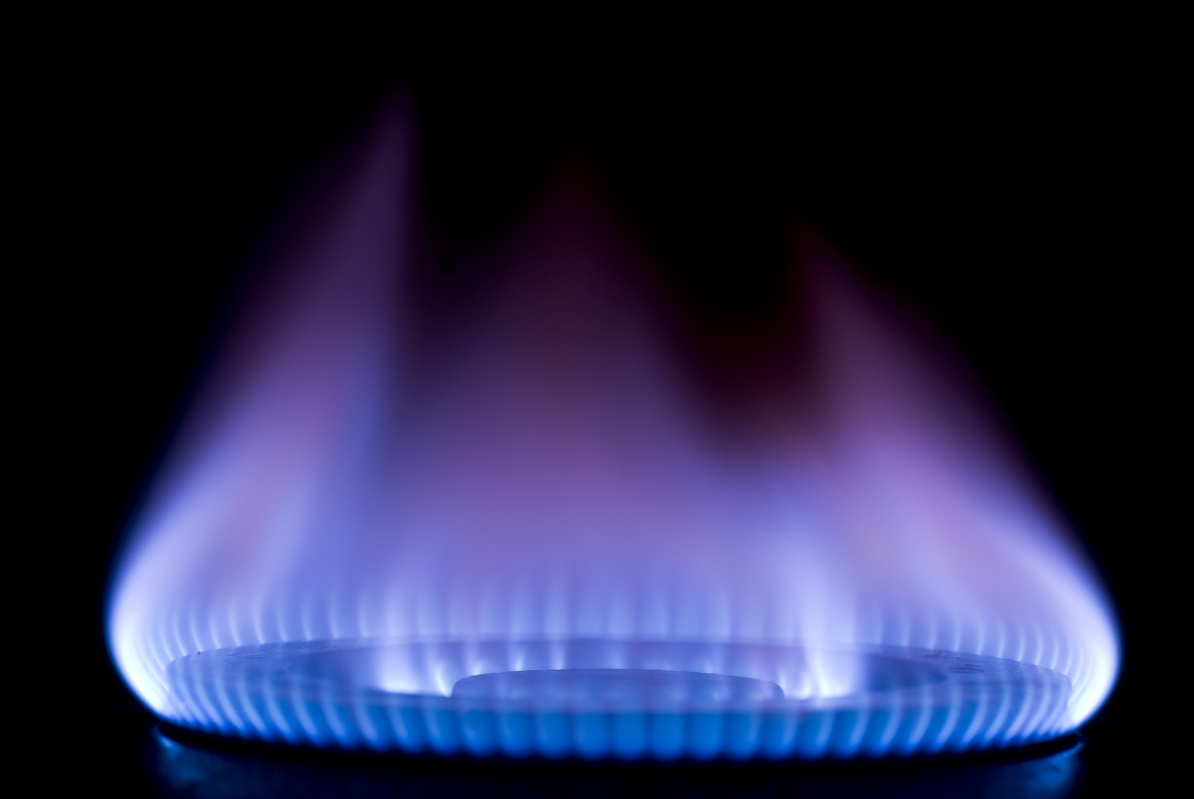 Природный газ форма. Природный ГАЗ. Горение природного газа. Голубой ГАЗ. ГАЗ пламя.
