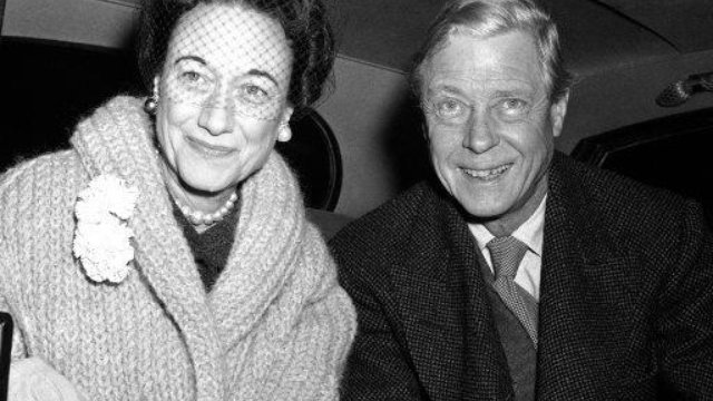 Rare photos of Edward & Mrs Simpson Auctioned - Heart Sussex