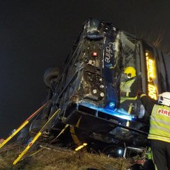 M40 airport coach crash oxfordshire