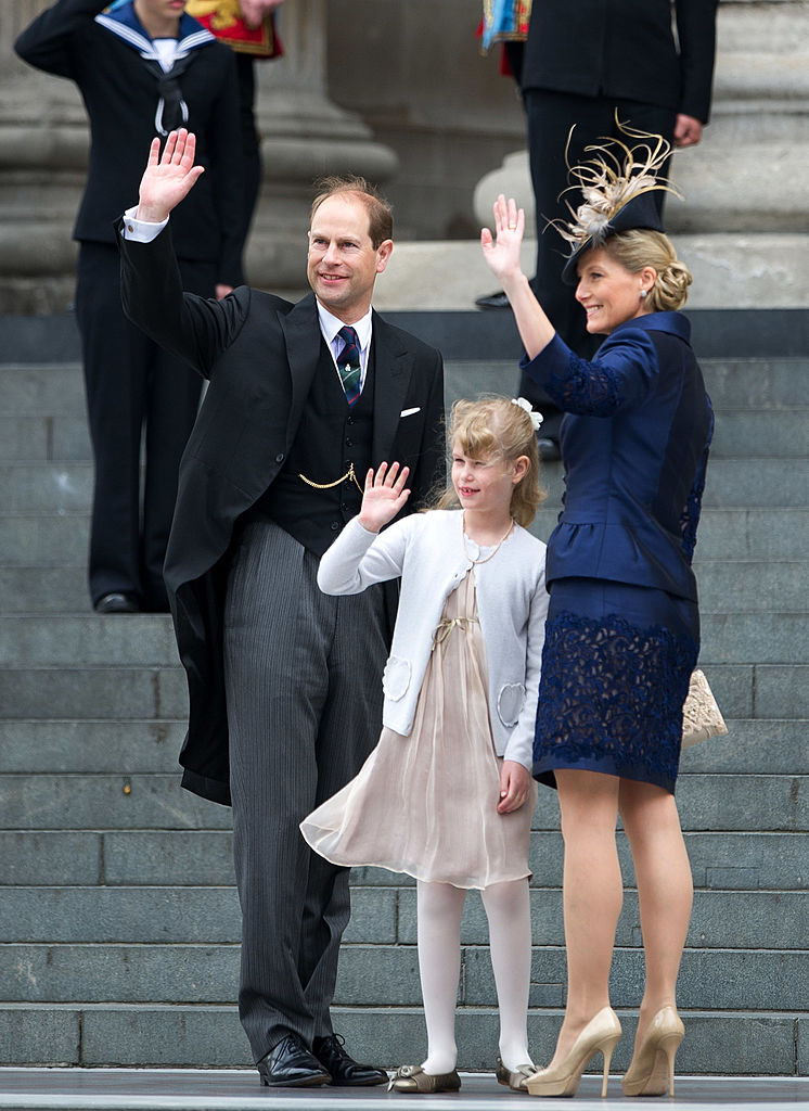 11+ Queen Elizabeth Ii Children And Grandchildren Pics