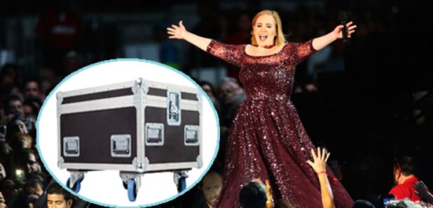 Adele In Box On Tour Canvas