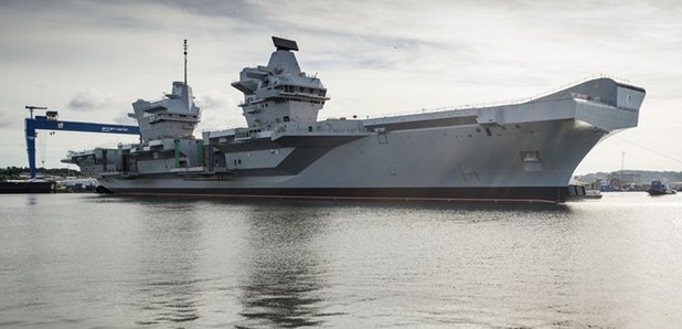 HMS Queen Elizabeth Portsmouth aircraft carrier Ro