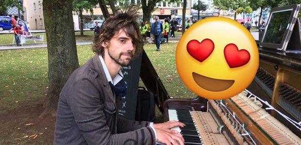 heartbroken Homeless man plays piano for girlfrien
