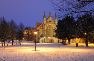 Christmas In Winchester - Heart South Coast