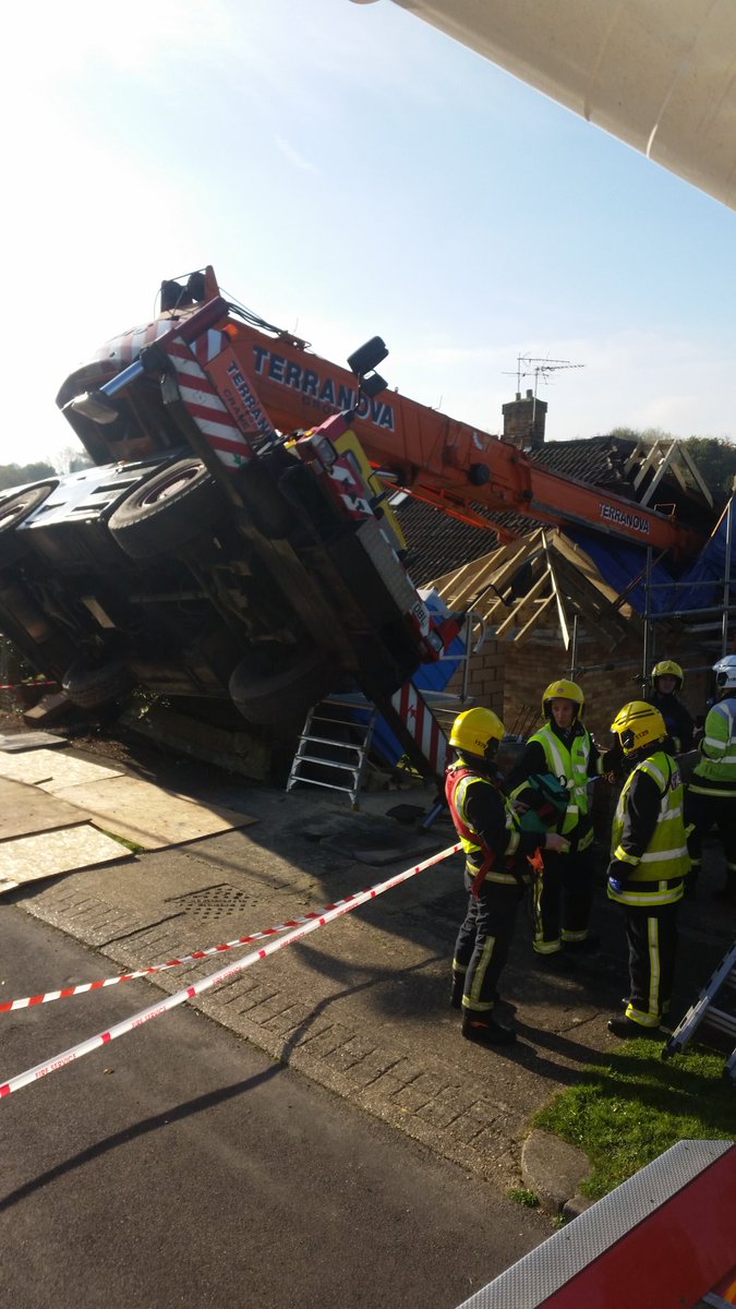 Crane falls on building in Basingstoke