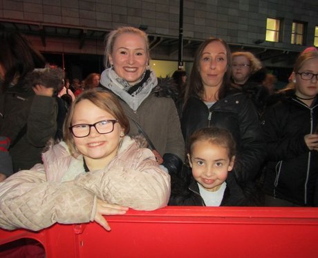 MK Bid Christmas Light Switch On!