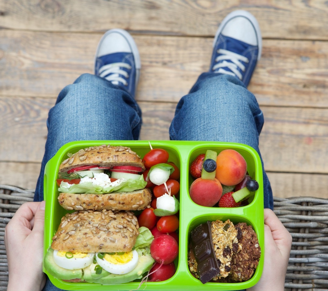 experts-say-this-is-the-recipe-for-a-perfect-lunchbox