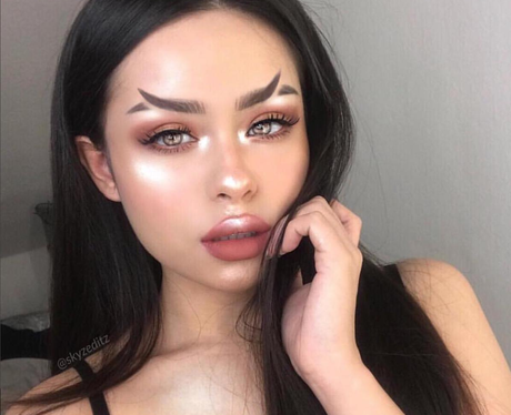 Fishtail brows