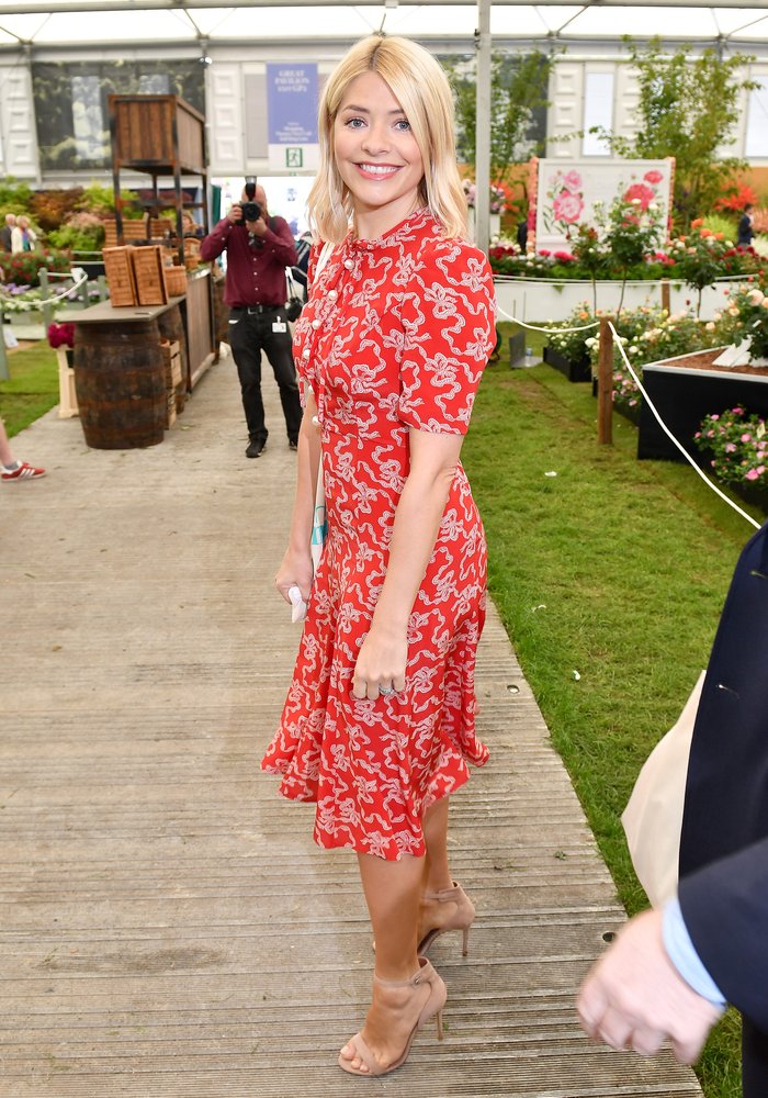 holly willoughby red dress this morning