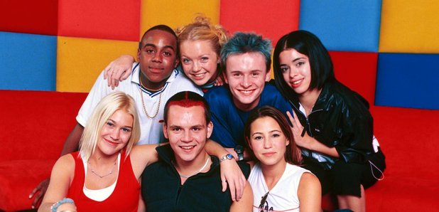 S Club 7 fans 'absolutely raging' as just one member performs at