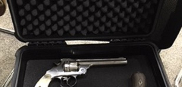 There are calls in the West Mids to tighten up gun
