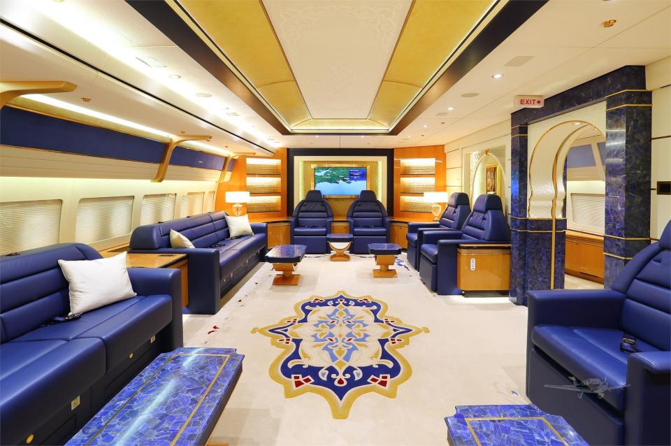 look-inside-the-qatari-royal-family-s-500m-private-jet