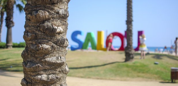 A picture of the Salou sign