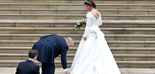 Princess eugenie wedding outlet dress cost