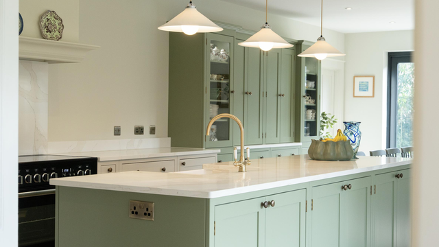 Comptons Kitchens